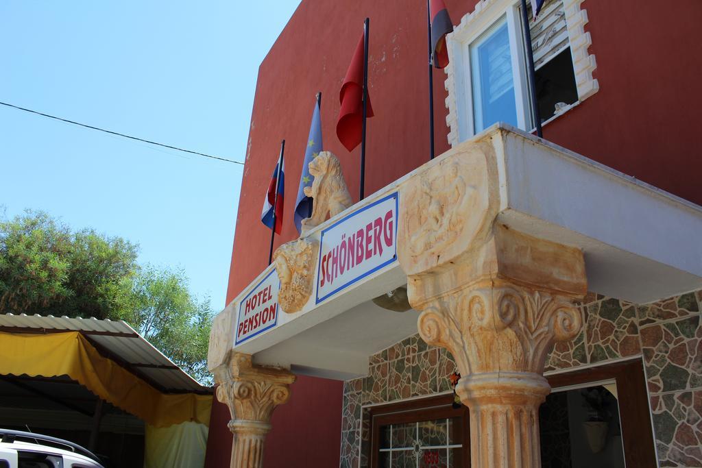 Hotel Schoenberg Kızılot 외부 사진